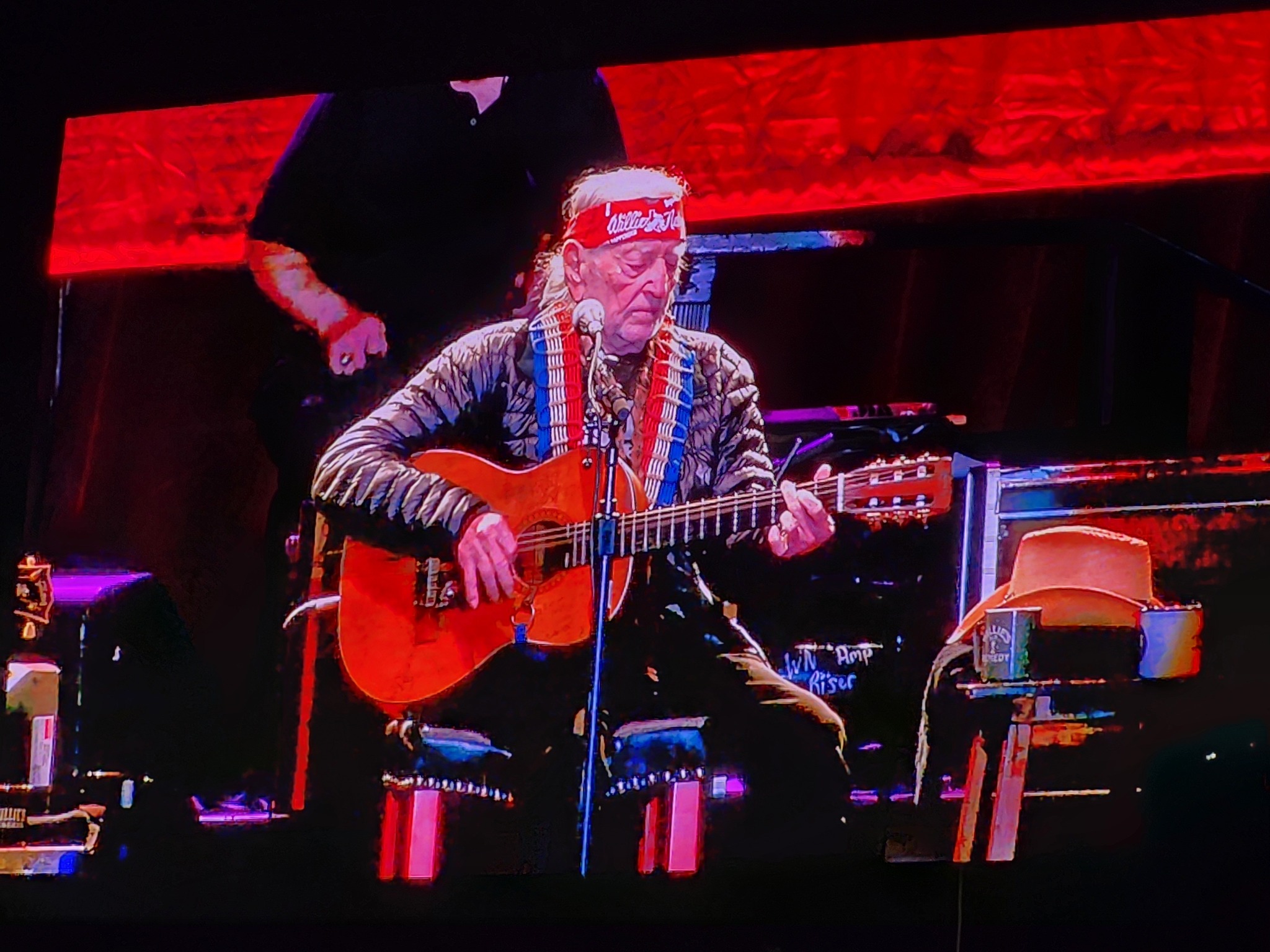 WillieNelson2025-05-22BillyStringsSierraHullLilyMeolaOutlawFestivalSpokaneWA (1).jpg